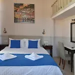 2be Hotel *