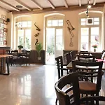 2be Nafplio
