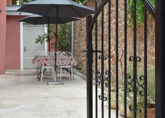 2be * Nafplion